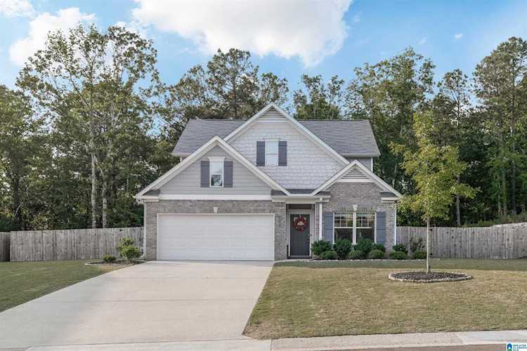 312 Countryside Circle Calera, AL 35040