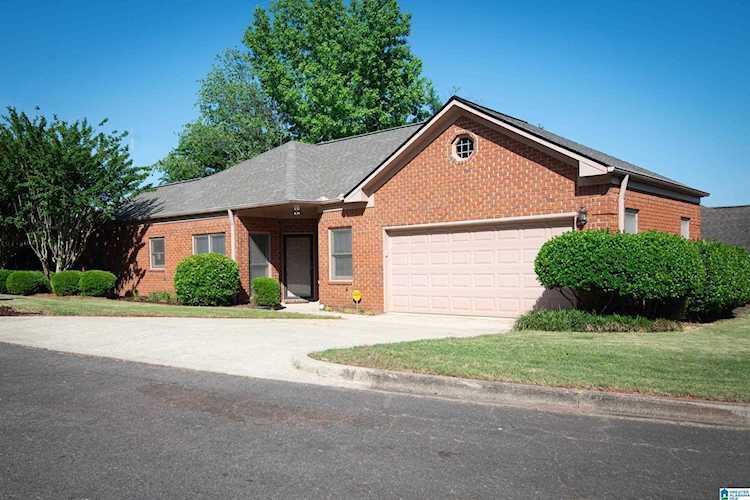 729 Rockford Circle Birmingham, AL 35209