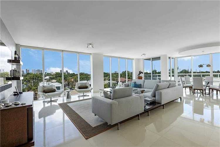 45 Hendricks Isle #PH2 Fort Lauderdale, FL 33301