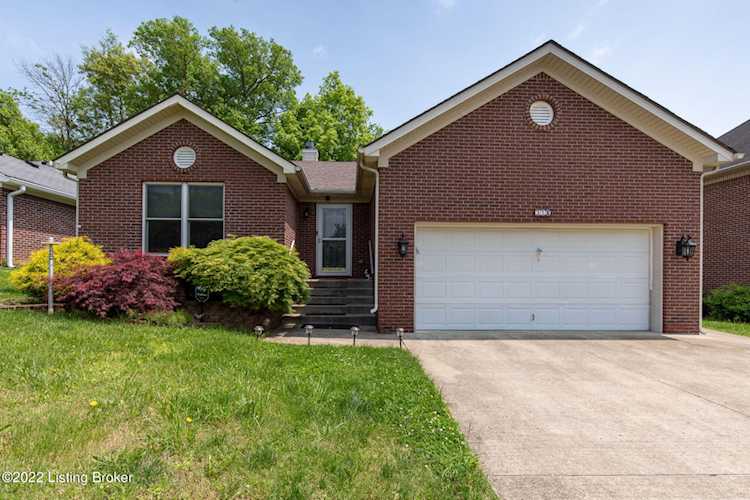 316 River Edge Dr Shepherdsville, KY 40165