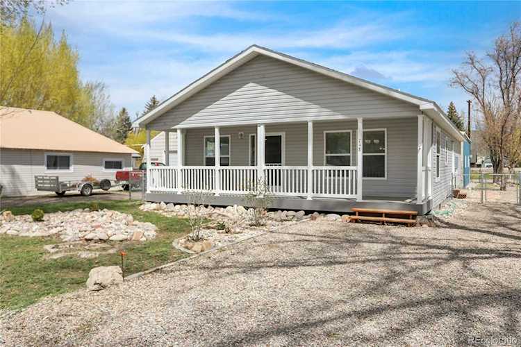 748 E Washington Ave Hayden, CO 81639 | MLS 8121426 Photo 1
