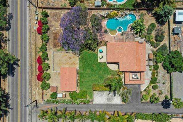 546 Rancho Santa Fe Rd Encinitas, CA 92024