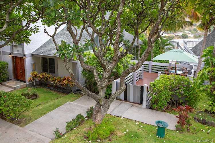 1101 Kumukumu Street #E Honolulu, HI 96825