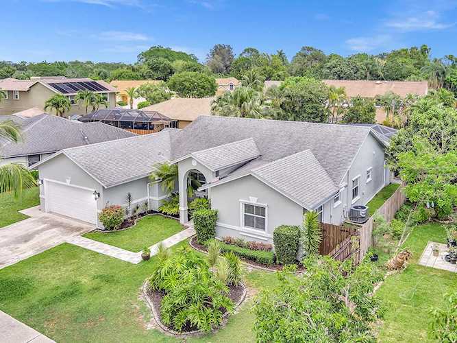 6314 Indian Wells Boulevard Boynton Beach, FL 33437
