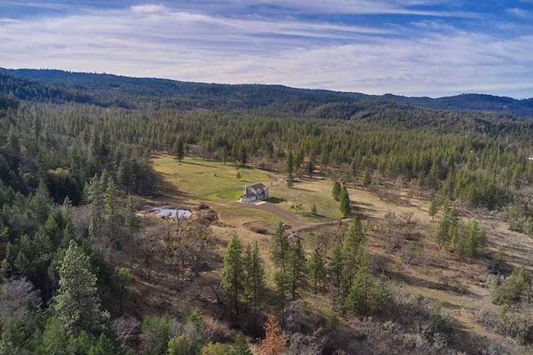 11200 Ashland Climax Rd Eagle Point, OR 97524