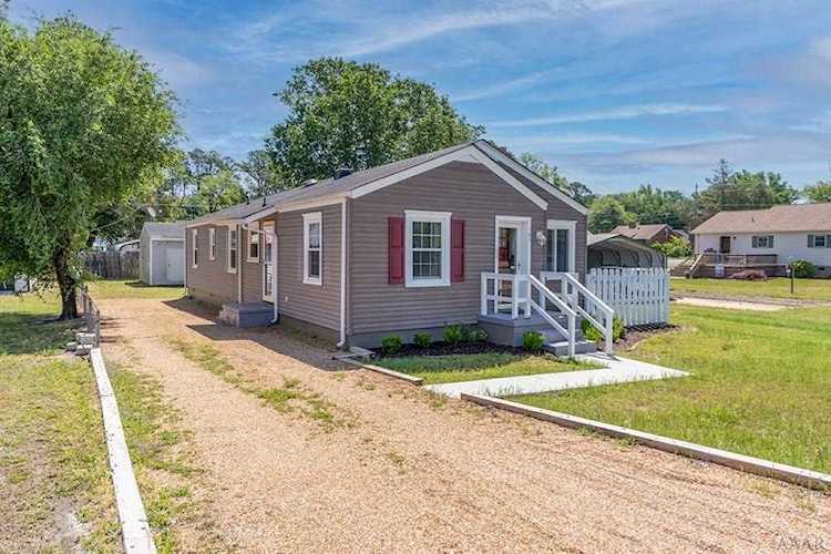107 Barker Street Edenton, NC 27932
