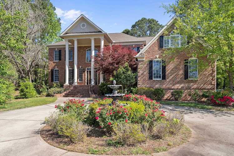 9308 Royal Crest Drive Raleigh, NC 27617