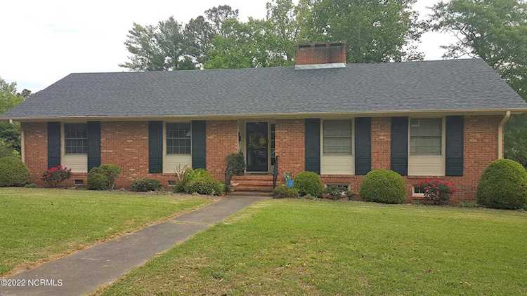 100 Crawford Street Williamston, NC 27892