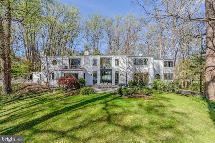5216 Abingdon Rd Bethesda, MD 20816