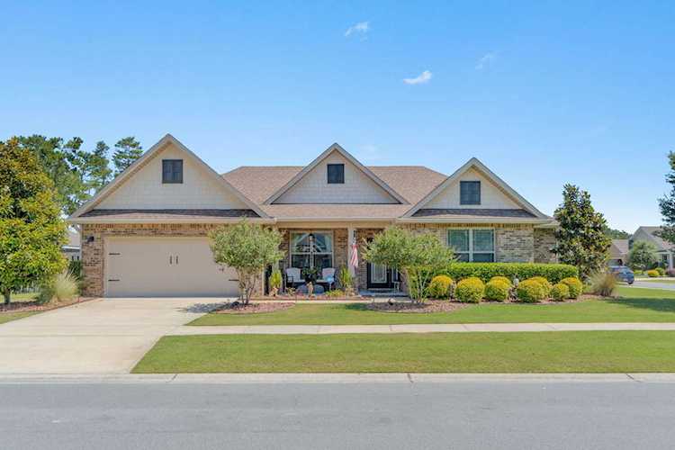 183 Brighton Cove Freeport, FL 32439