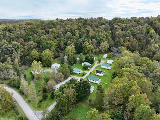 140-151 John Forren Dr Ronceverte, WV 24970