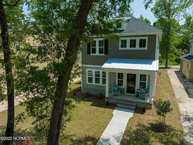704 Chair Road Castle Hayne, NC 28429