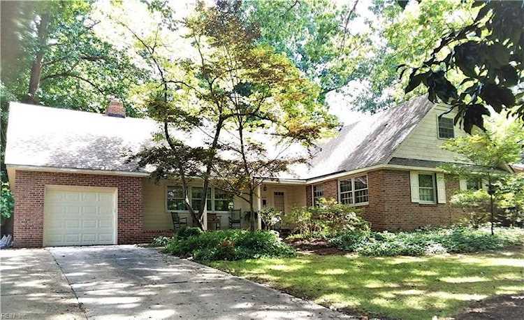 535 Kerry Lake Dr Newport News, VA 23602