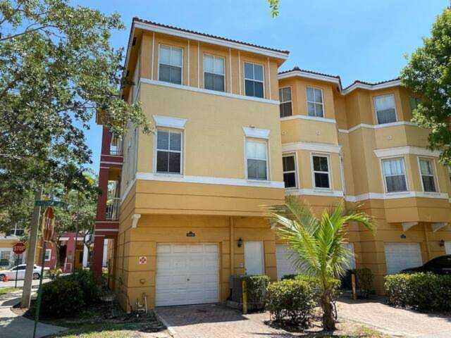 2901 Shoma Drive #2901 Royal Palm Beach, FL 33414