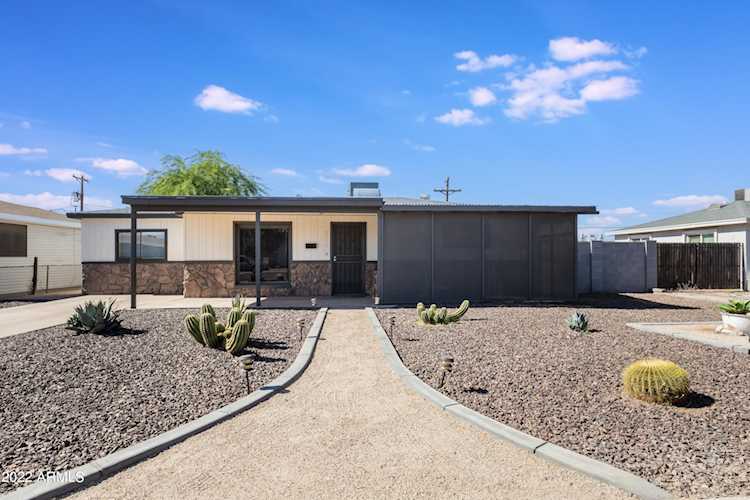 2715 W Royal Palm Road Phoenix, AZ 85051