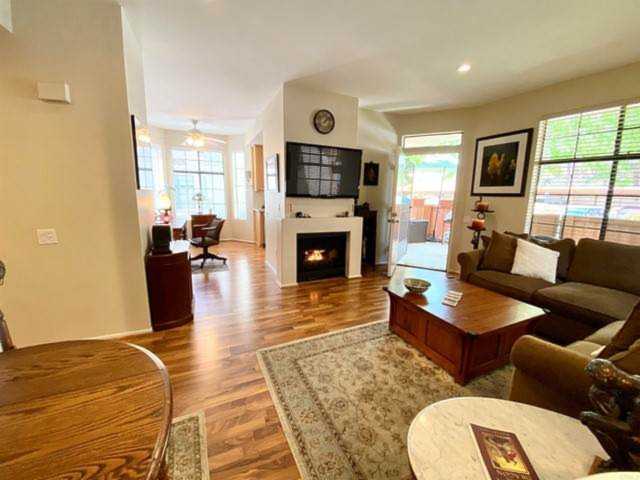 4049 Carmel View #85 San Diego, CA 92130