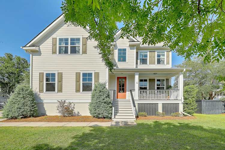 1515 Keshi Pearl Dr Mount Pleasant, SC 29466
