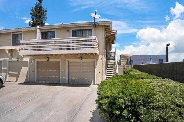 8815 Tamberly Way #B Santee, CA 92071
