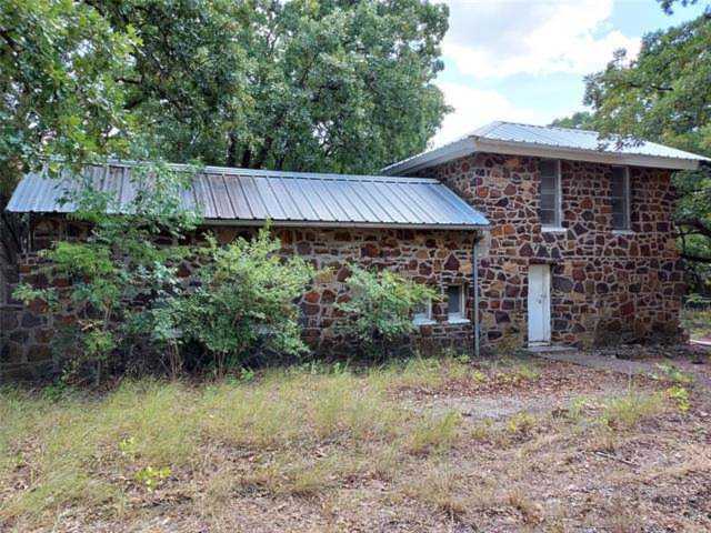 3126 W Morton Street Denison, TX 75020