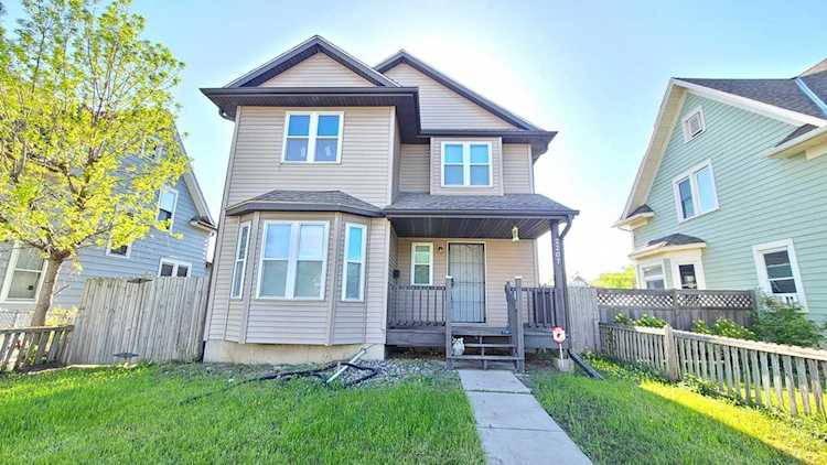 2207 Penn Avenue N Minneapolis, MN 55411