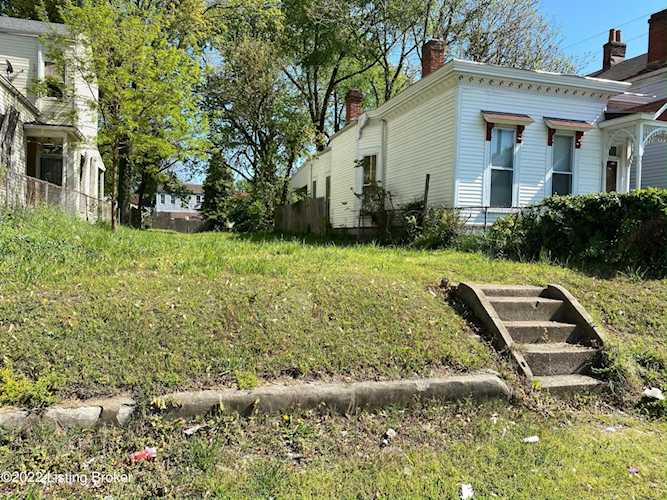 2737 W Market St Louisville, KY 40212 | MLS 1603851 Photo 1
