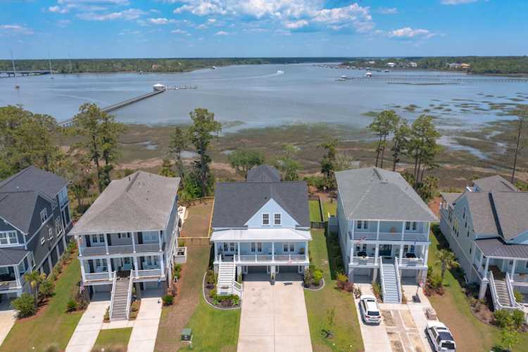 2346 Brackish Dr Mount Pleasant, SC 29466