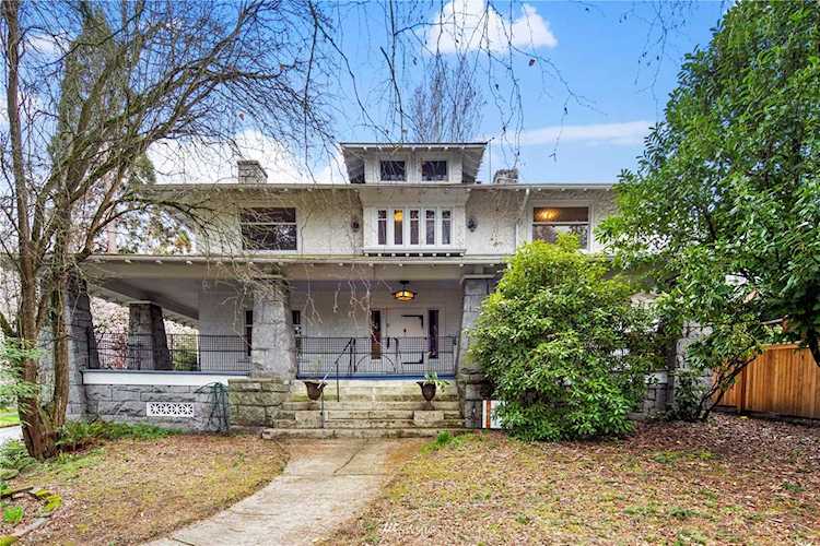 901 18th Ave E Seattle, WA 98112 | MLS® 1937772 Photo 1