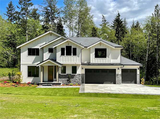 5010 SE Natchez Ct Port Orchard, WA 98366