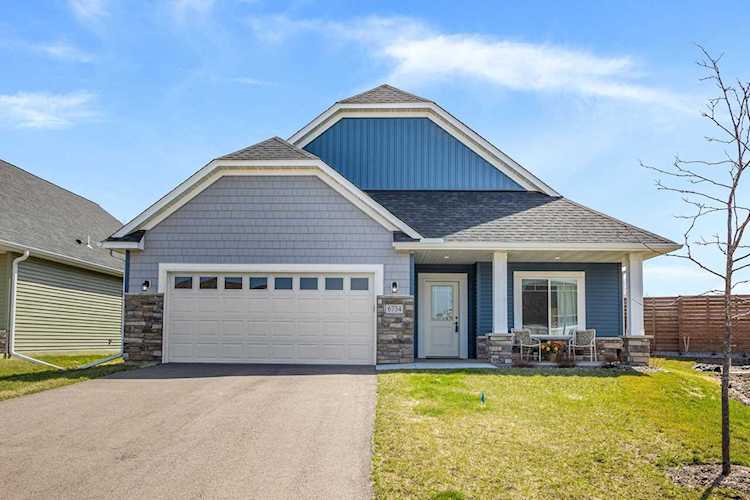 6734 Ivywood Avenue Lino Lakes, MN 55038