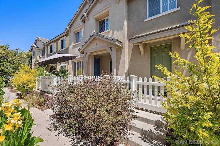 1460 Levant Lane #5 Chula Vista, CA 91913