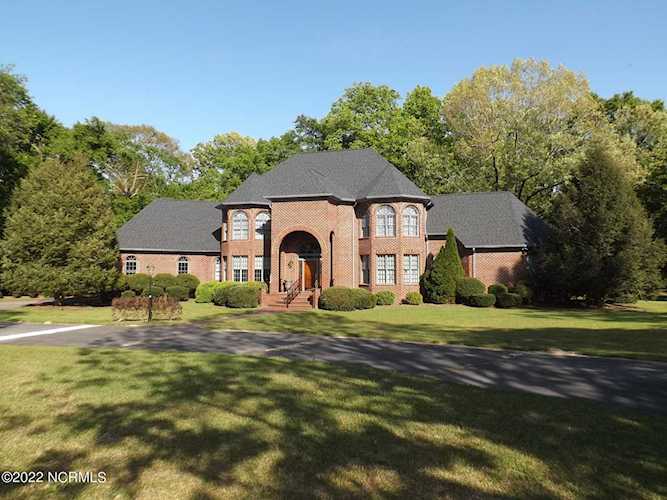 8600 Ashton Drive Laurinburg, NC 28352