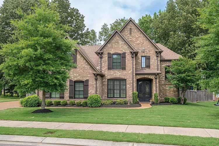 830 Nine Oaks Ln Collierville, TN 38017