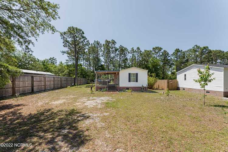 861 Boxwood Lane Supply, NC 28462