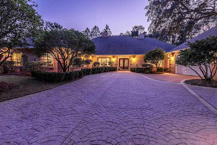 205 Windsong Court Niceville, FL 32578