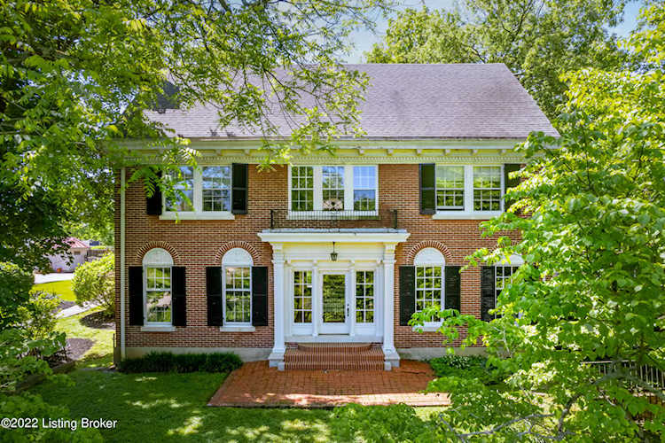 1664 Spring Dr Louisville, KY 40205