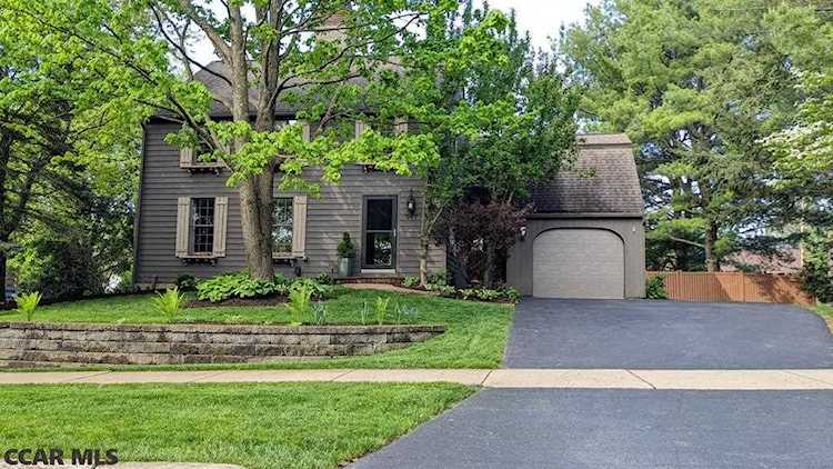 947 Crabapple Drive State College, PA 16801 | home for sale | KBB Photo 1