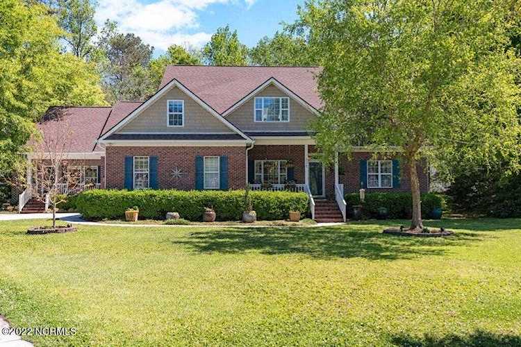 335 Windsong Road Wilmington, NC 28411