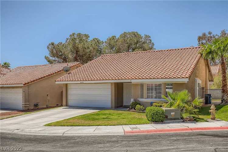 8645 Tivoli Ct Las Vegas, NV 89117