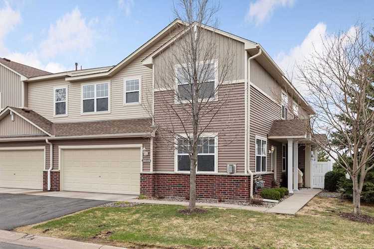 15614 Emerald Drive N #10 Hugo, MN 55038