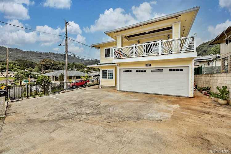 124 Laimi Road Honolulu, HI 96817
