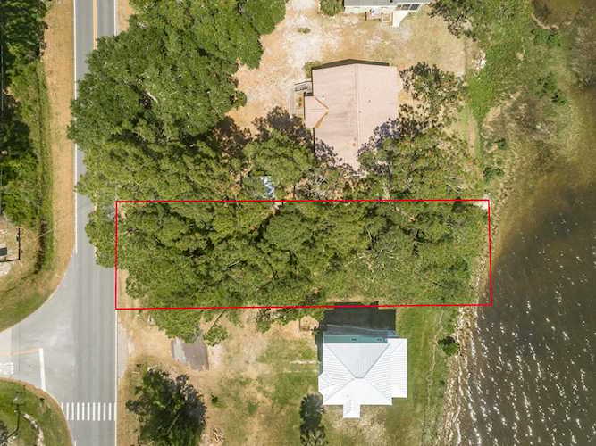 2430 E Hwy 98 Hwy Lanark Village, FL 32323 in - Photo 1