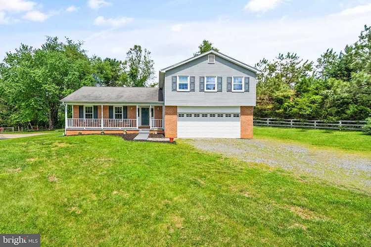 12971 Old Church Rd Nokesville, VA 20181 | MLS VAPW2028458 Photo 1