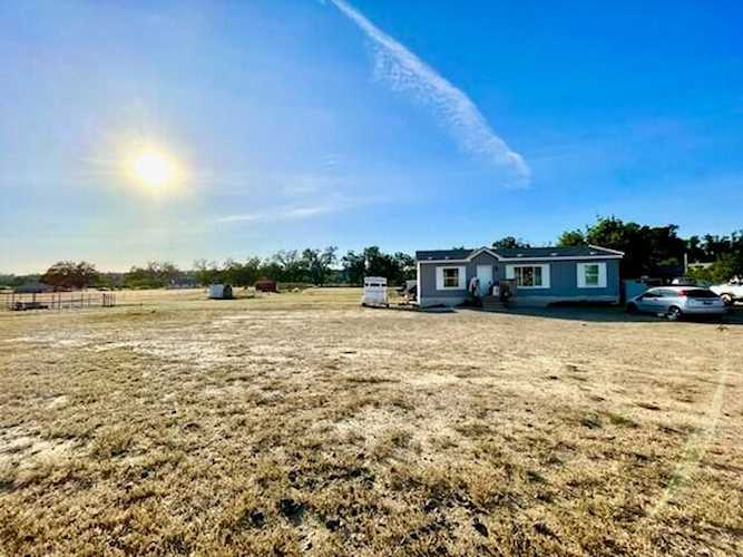 18690 Bowman Rd Cottonwood, CA 96022