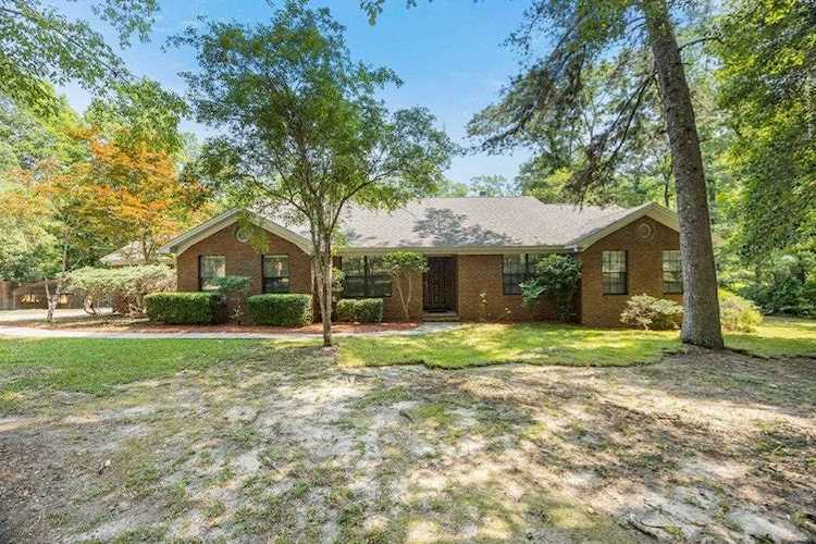 481 Beaver Lake Rd Tallahassee, FL 32312