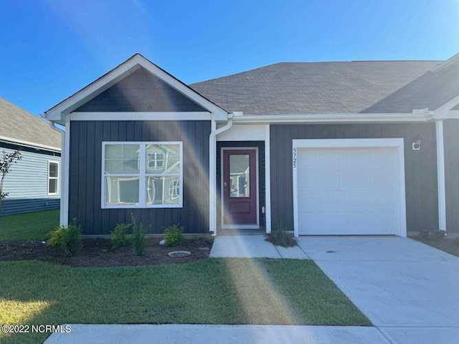 5725 Parterre Court Leland, NC 28451