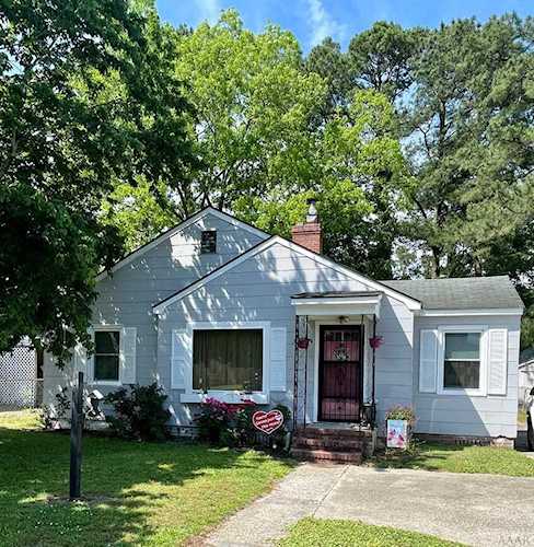 918 Bartlett Ave Elizabeth City, NC 27909