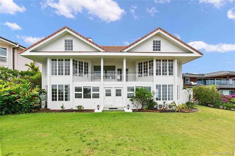 886 Puuikena Drive Honolulu, HI 96821