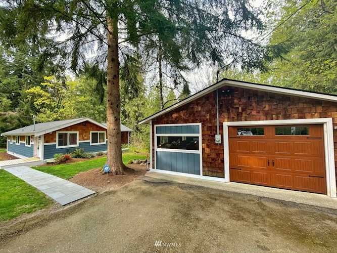 17534 174th Ave NE Woodinville, WA 98072