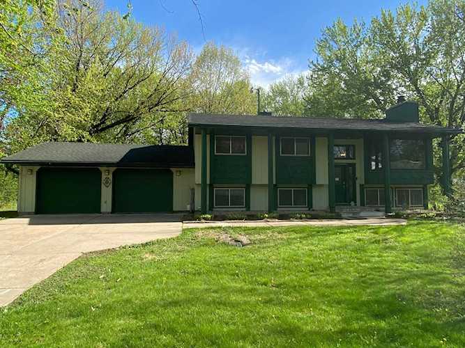 1260 Amble Road Arden Hills, MN 55112