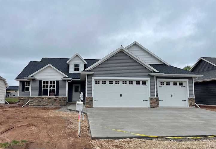 W6610 Ethan Dr Appleton, WI 54915